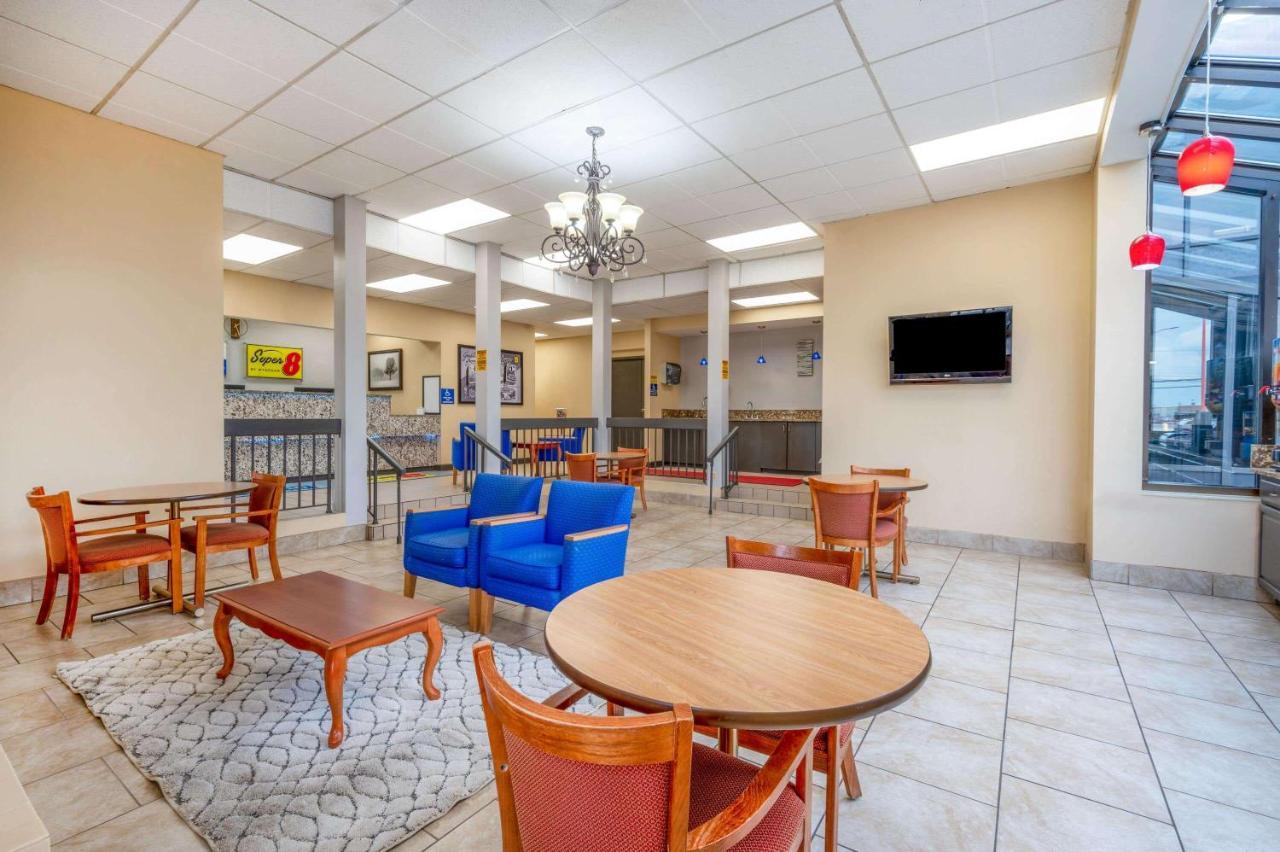 Super 8 By Wyndham Perrysburg-Toledo Hotel Ngoại thất bức ảnh