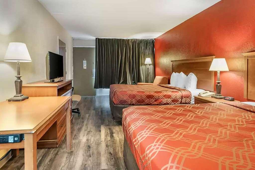 Super 8 By Wyndham Perrysburg-Toledo Hotel Phòng bức ảnh
